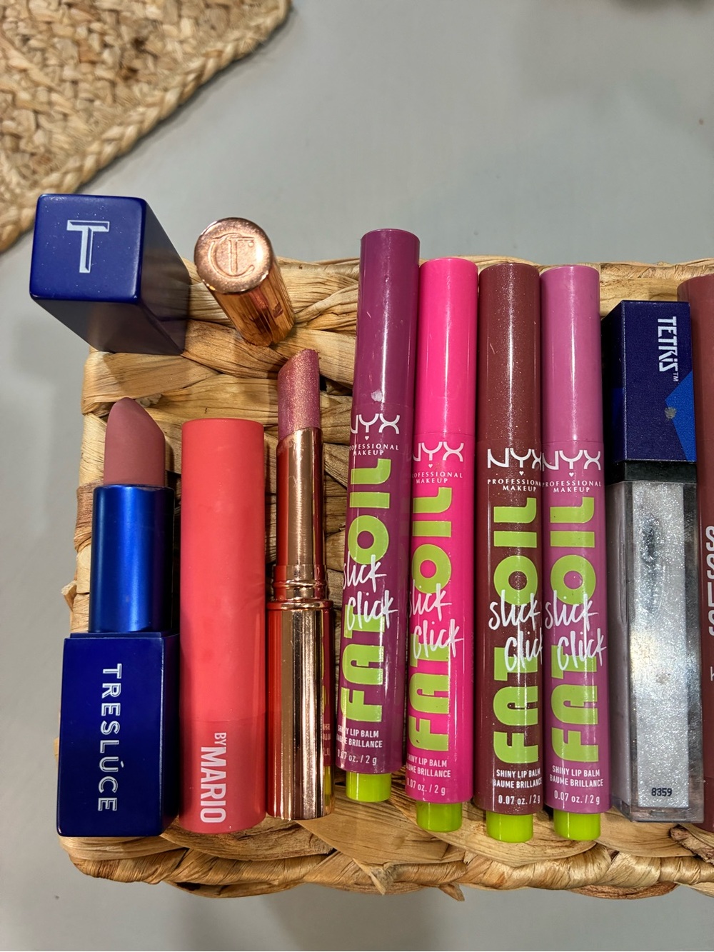 Lipgloss lipstick bundle NYX MARIO